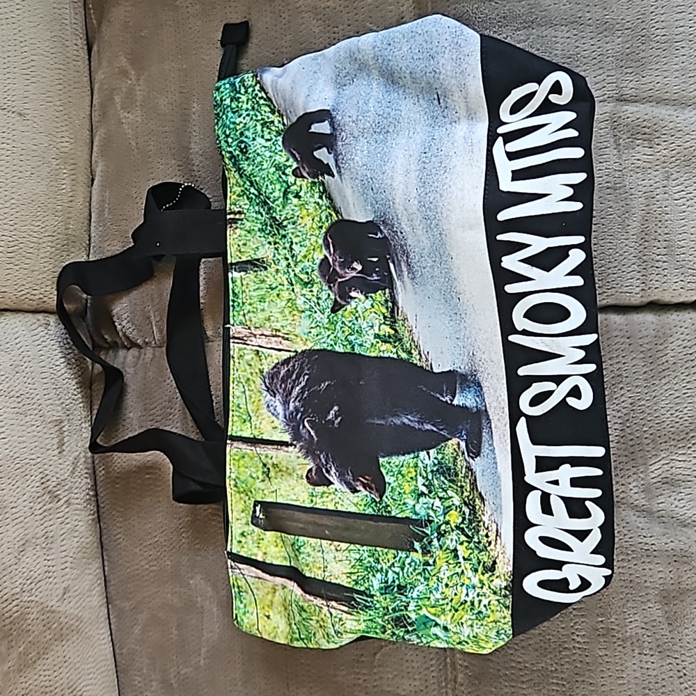 Great Smokey Mountains Tote Bag 🐻